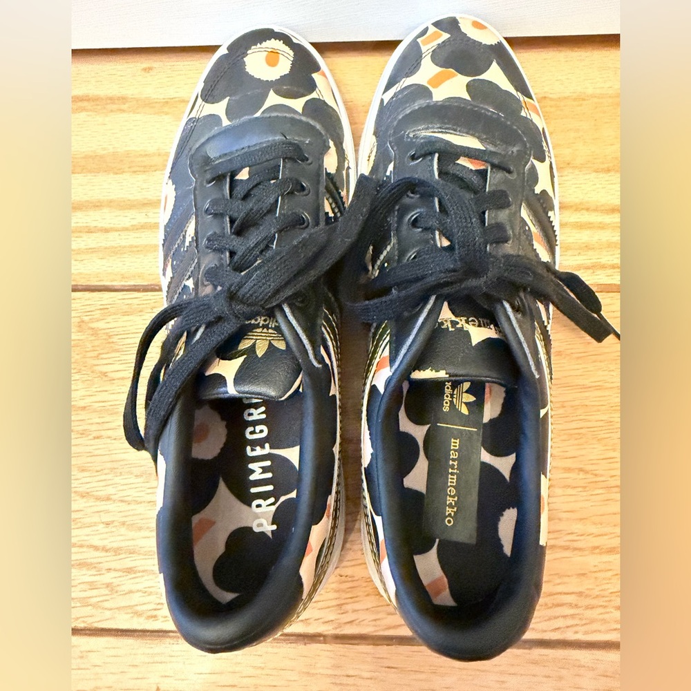 Adidas x Marimekko Sneakers - Picture 3 of 9